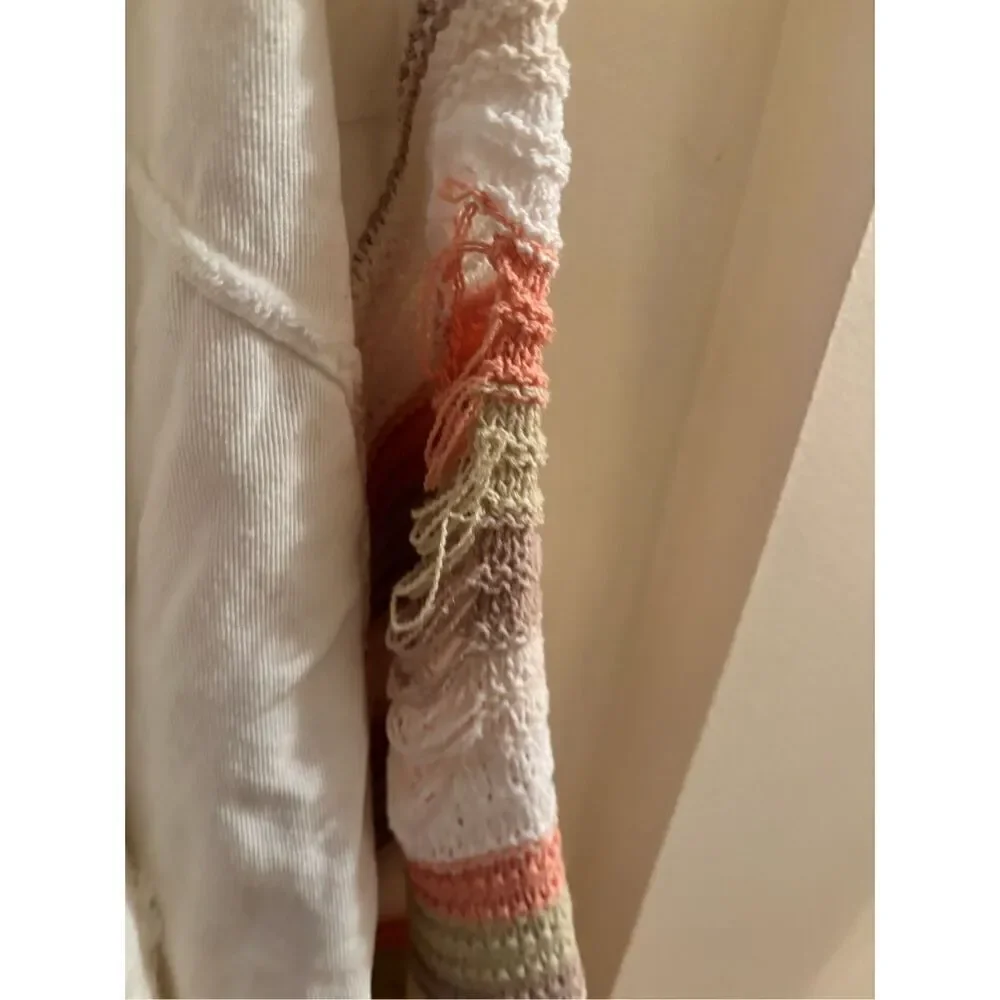 POL Distressed Jacket - Picture 5 of 7